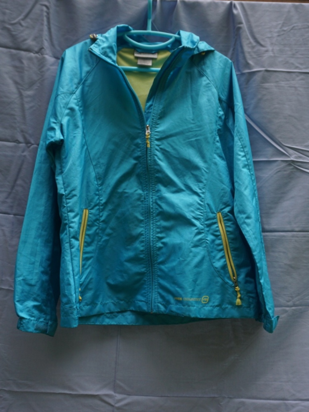 Free Country Lightweight Sky Blue Windbreaker
